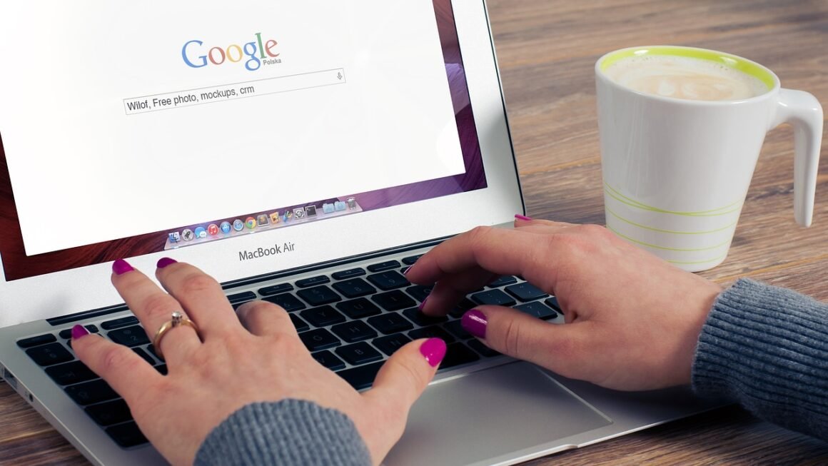 Beyond Drag-and-Drop: Intelligent ECommerce Builders Emerge